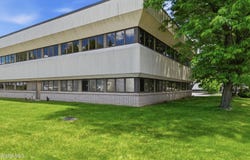 1735 Central Avenue, Albany, NY 12205