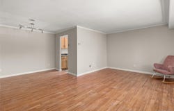 5 Pinebrook Place, Bay Shore, NY 11706