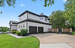 5346 W 123RD Street, Leawood, KS 66209