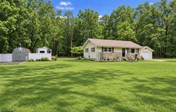 7406 3rd Ave, Mays Landing, NJ 08330