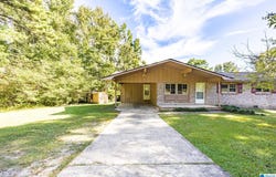 1240 RUSSELL DRIVE, WEAVER, AL 36277