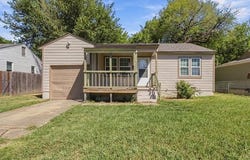 5951 E King Place, Tulsa, OK 74115