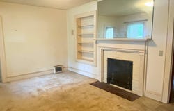 1316 Hawthorne Lane, Burlington, NC 27215