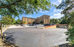 18501 Hilliard Boulevard, Rocky River, OH 44116