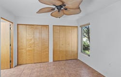 18 Comanche Road, El Prado, NM 87529
