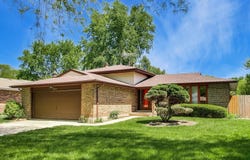 847 College Avenue, Matteson, IL 60443