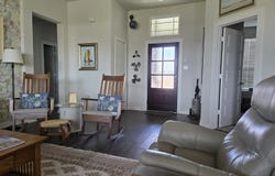1595 VISTA VIEW DR, Pleasanton, TX 78064