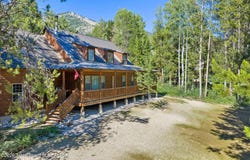 9 PINE Street, Alpine, WY 83128