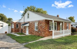1036 SMITH HILL Road, YORK, PA 17408
