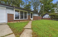 809 Hackberry Dr, Monroeville, PA 15146