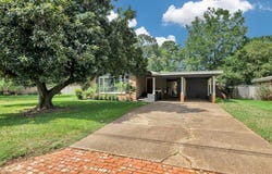 3419 Raguet Street, Nacogdoches, TX 75965
