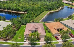 15665 AURORA LAKE Circle, WIMAUMA, FL 33598