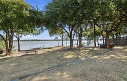 7170 Briar Road, Azle, TX 76020