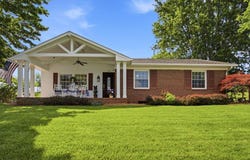 103 Prospect Ave, Galax, VA 24333