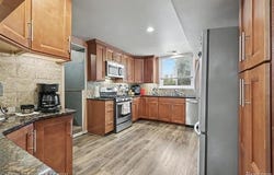 1869 Middle Trail Road, Commerce Twp, MI 48390
