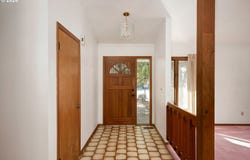 17025 NW MEADOW GRASS Dr, Beaverton, OR 97006