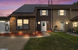 87 HAMPTON GATE Drive, SICKLERVILLE, NJ 08081