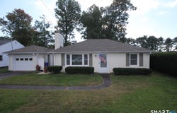 39 Grove Road, Cromwell, CT 06416