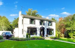 901 Locust Road, Wilmette, IL 60091