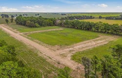 Lot #8 Banner, Manila, AR 72442
