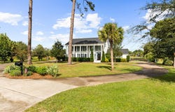 107 Sunset Cir, Port St. Joe, FL 32456