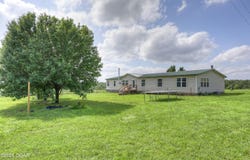 9072 State Highway 76, Anderson, MO 64831