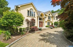 66 Adams Drive, Cresskill, NJ 07626