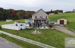 384 Pinoak Rd, LASHMEET, WV 24733