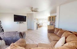 376 W Johnson Dr, Kanab, UT 84741