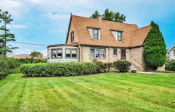 2610 Park Lane, Glenview, IL 60025