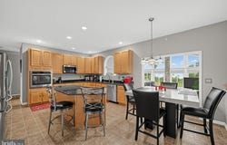 111 AMBERWOOD Drive, BEAR, DE 19701
