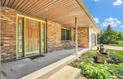 28 Dunlap Drive, Sidney, IL 61877