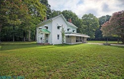 126 N Bay Haven Rd, Gwynn, VA 23066