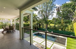 2802 Prairie Ave, Miami Beach, FL 33140