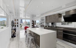 345 Ocean Dr, Miami Beach, FL 33139