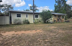 150 Wayside Dr, Elgin, TX 78621