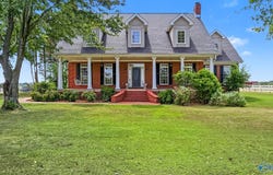 2425 County Road 111, Killen, AL 35645