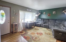 1731 3Rd Avenue, Waverly, IA 50677
