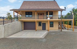 604 E GREENWOOD St, Enterprise, OR 97828