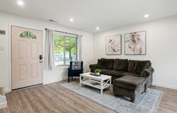 1722 Oldfield Way, Santa Rosa, CA 95401