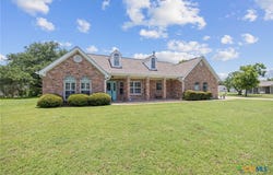 3912 Chisholm Trail, Salado, TX 76571