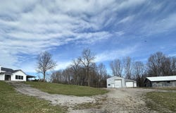 43559 County Rd 681, Lawrence, MI 49064