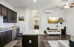 8601 W Gate Blvd, Austin, TX 78745