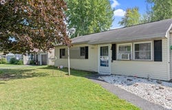 7906 Eisenhower Boulevard, Bridgeport, NY 13030