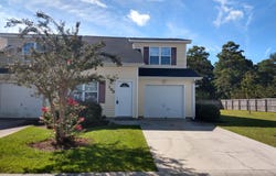 100 Creeker Town Way, Hubert, NC 28539
