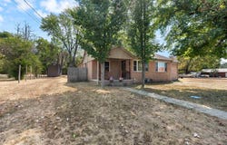 51 Pine Street, Melbourne, AR 72556