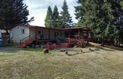 48838 MCFARLAND Rd, Oakridge, OR 97463