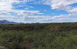 1758 Circulo Corona Rio, Rio Rico, AZ 85648