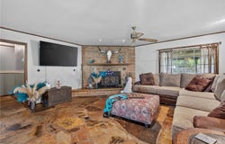101 Schwartz DR, Paris, AR 72855