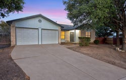 11732 Maybach Dr, Del Valle, TX 78617
